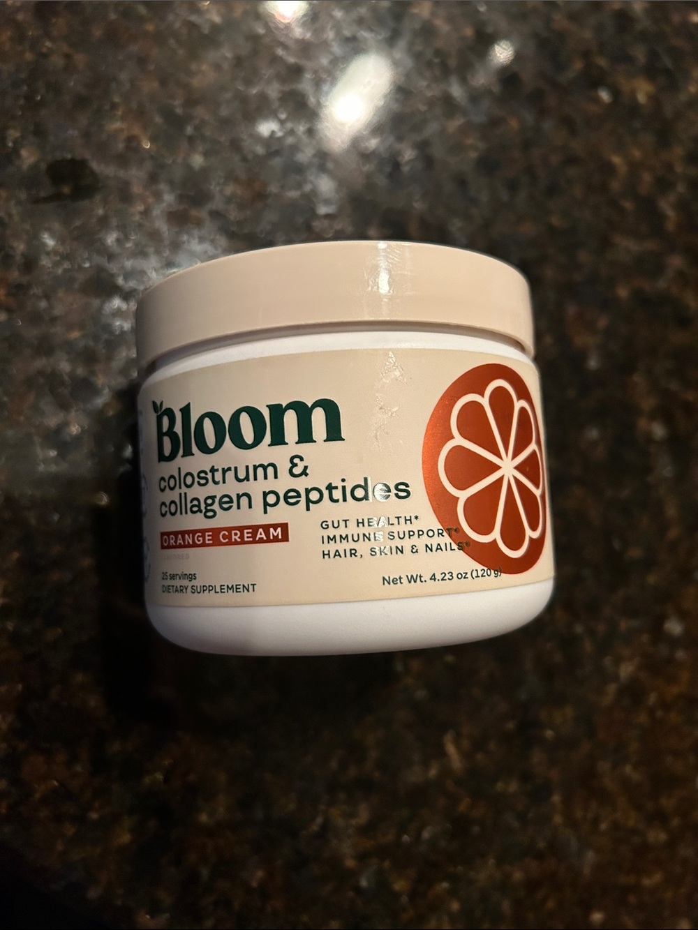 2 bloom Colostrum & Collagen Peptides - White & Orange Cream